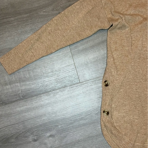 Madewell Crestland Side-Button Turtleneck Tunic Sweater in Tan - Picture 7 of 10